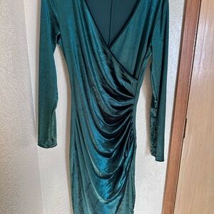 Elegant Emerald Green Velvet Dress